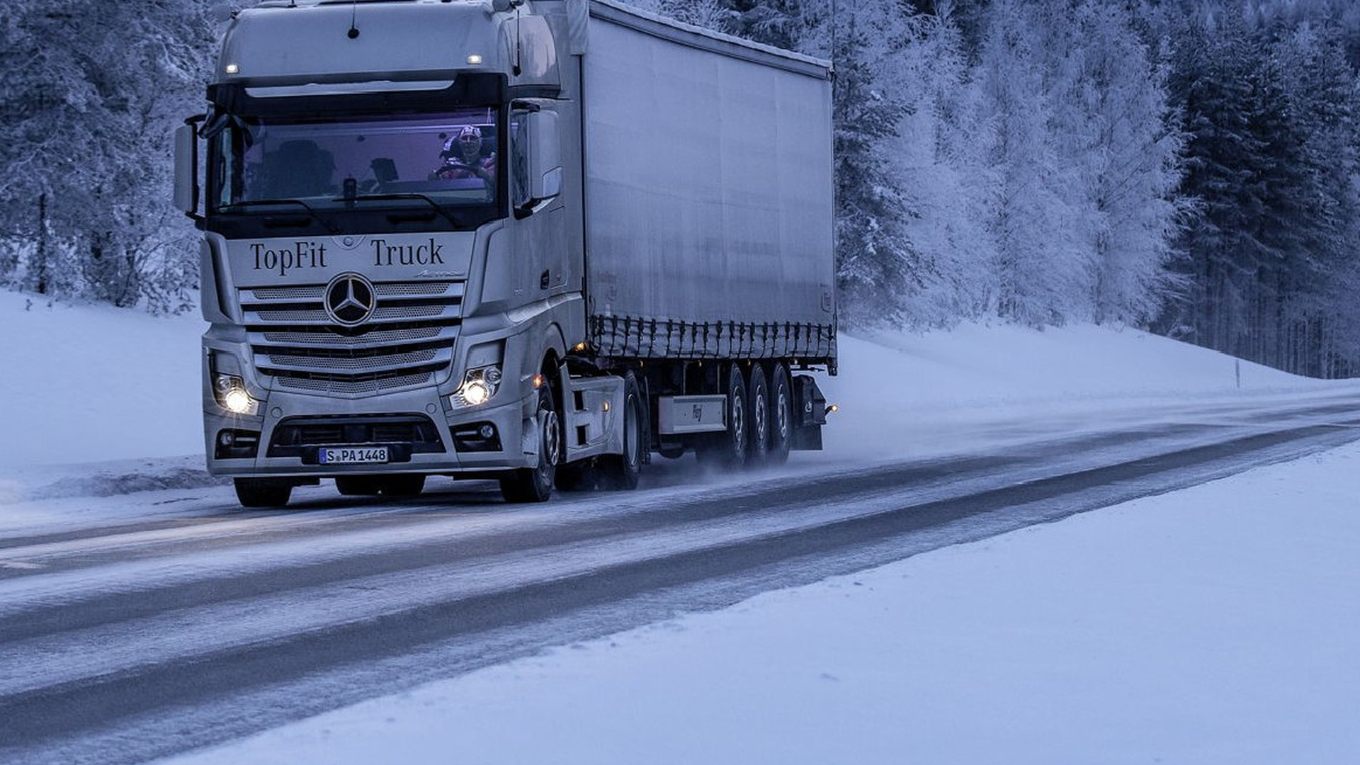 DRIVE THROUGH SNOW,
STEADY ALL THE WAY