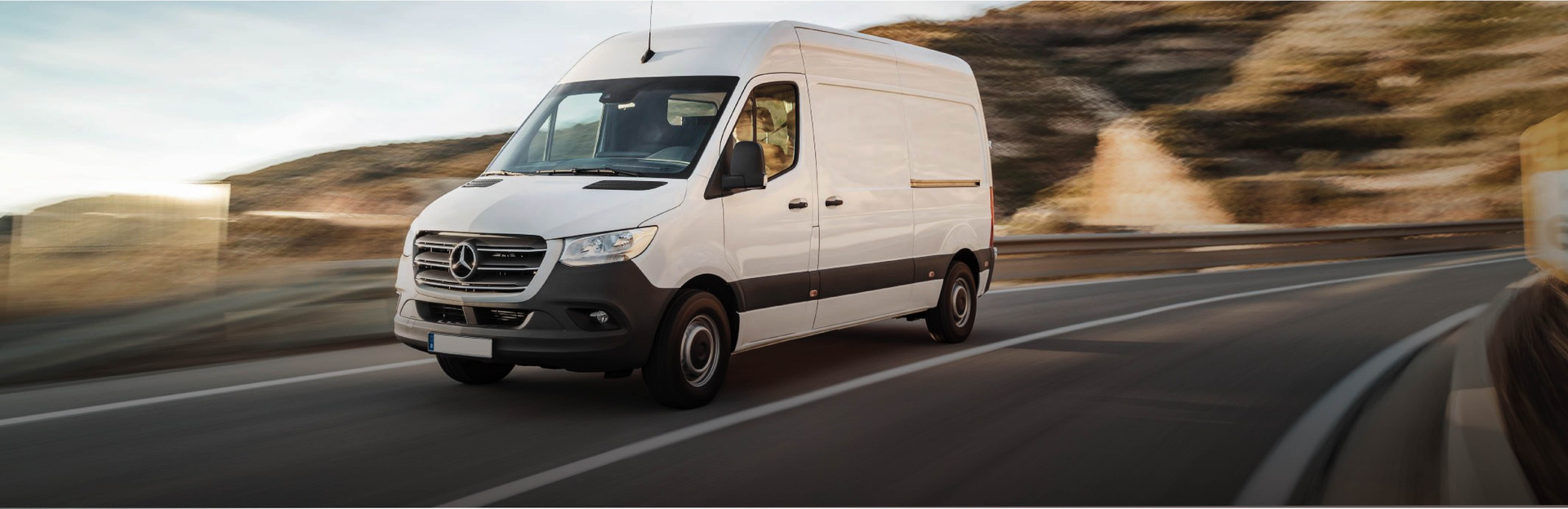 CYBERTRAC VAN